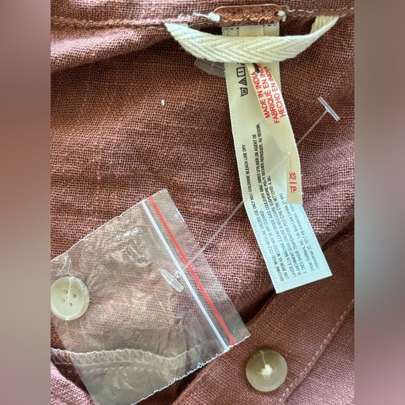 NWOT Free People Morrison Shirt - Picture 3 of 3